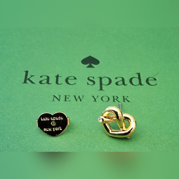 Kate Spade New York "Loves Me Knot" Stud Earrings – NIB - Picture 3 of 5